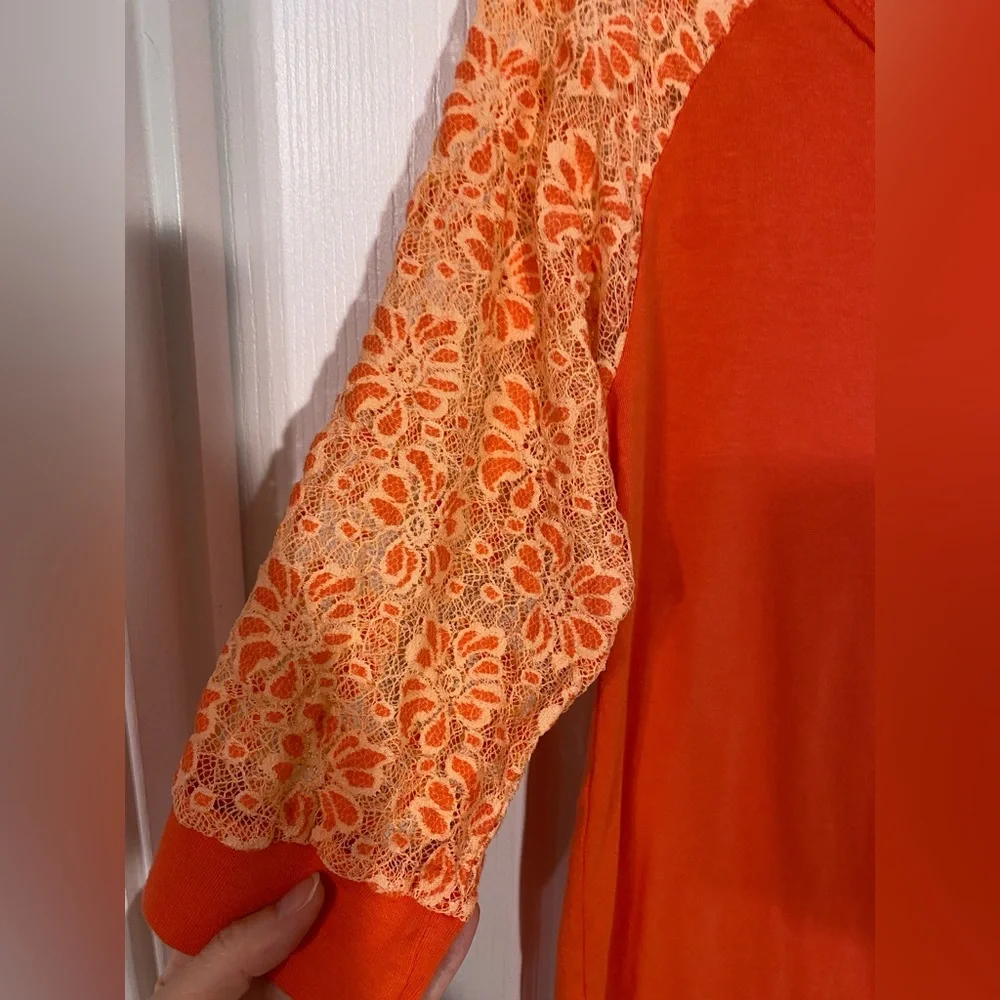 T2Love Floral Lace Sleeve Wide Neck Knit Top USA MADE Orange Girl’s 14